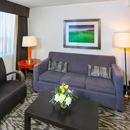 Cambridge Suites Hotel Halifax-2
