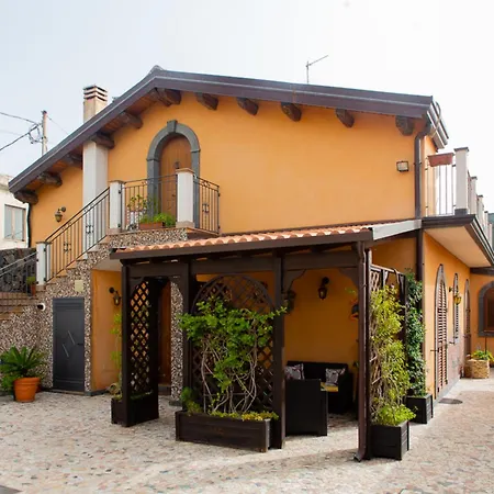 B&B Villa Liliya-2