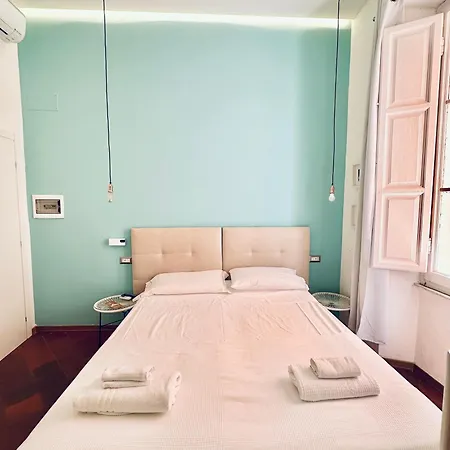 La Siesta-2