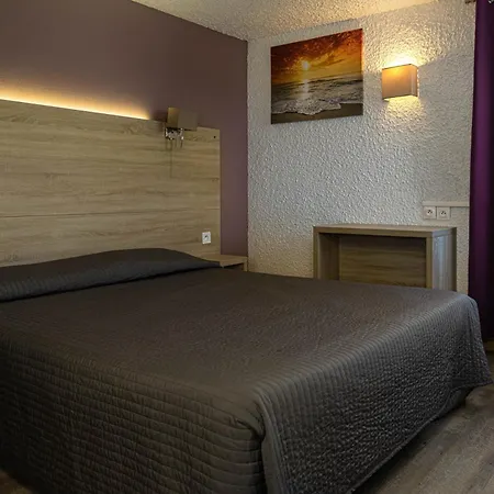 Hotel les Tourrades-2
