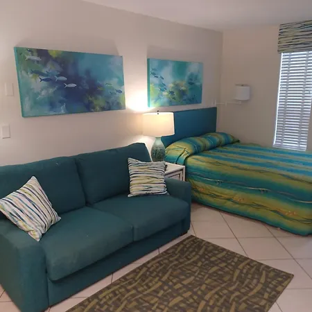 Islander Beach Resort - New Smyrna Beach-3