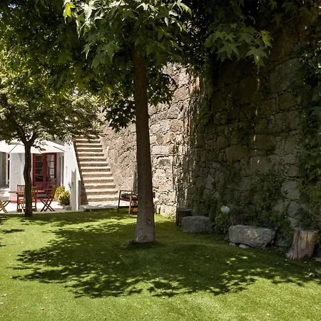 Almada Charm Suites & Apartments-2