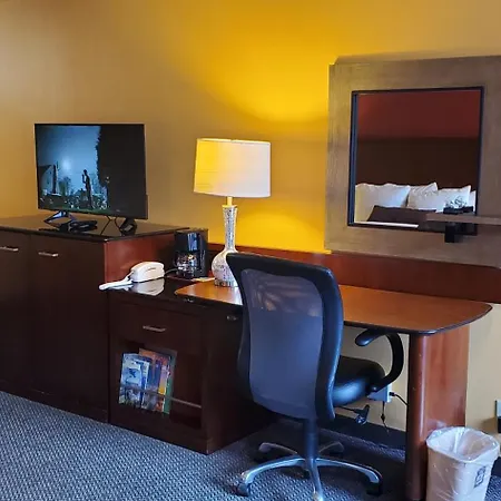 Olympic Inn & Suites-2