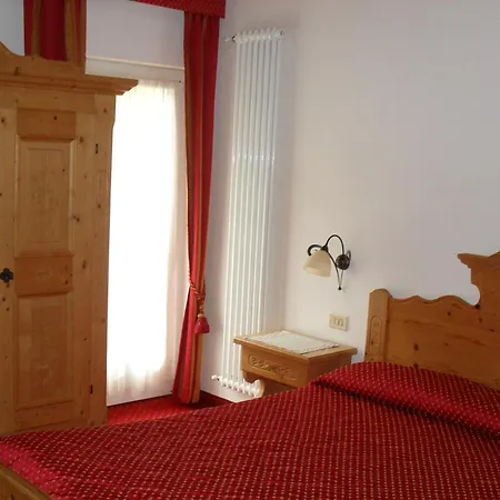 Hotel Cristallo-2