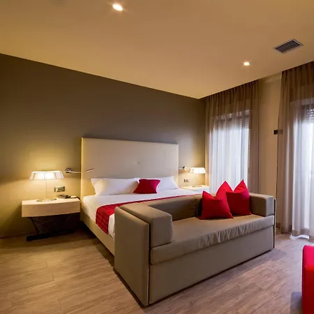 Hotel Italia-2