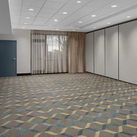 Residence Inn Los Angeles Burbank/Downtown-2