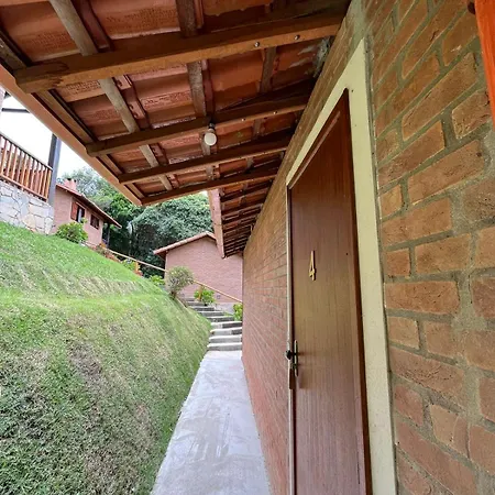 CHALÉ NATIVO R Júlio Miranda nº 06-2