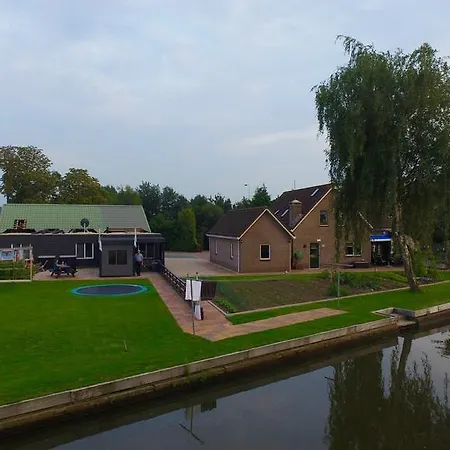 Guest House Aan de Hollandse IJssel-2