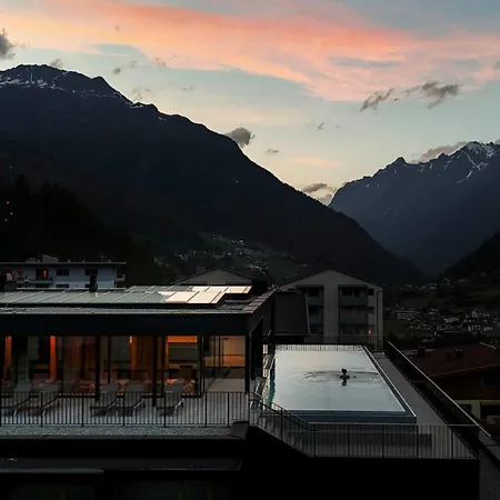 Sportlers Lodge Soelden Lifestyle-Laessig-Anders-2