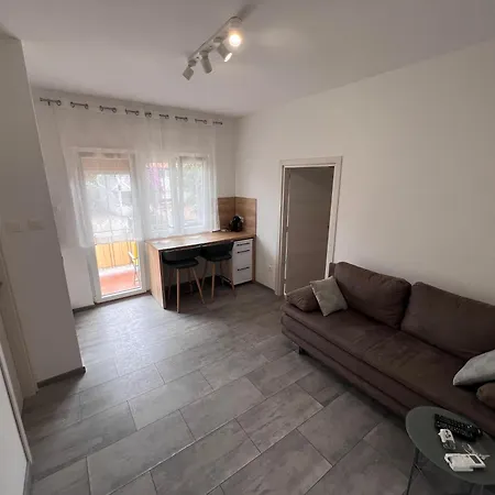 Apartments Iskra-3
