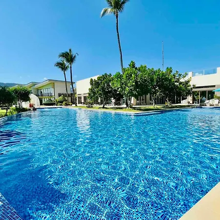 Costa Pacifica Baler-2