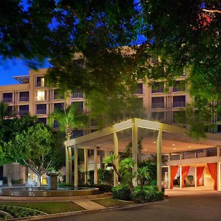 Sheraton Crescent Hotel-3