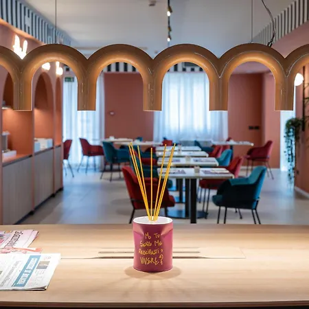 Bleis Hotel-2