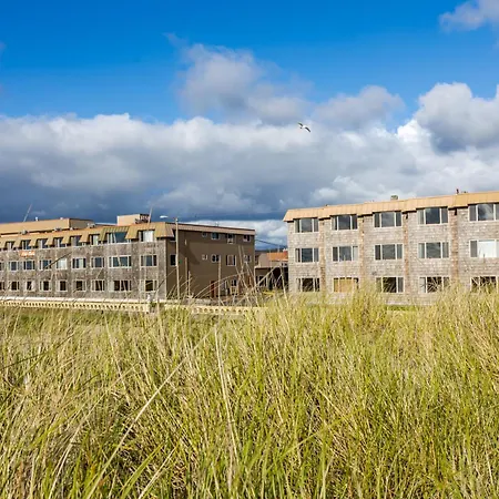 Ebb Tide Oceanfront Inn-3