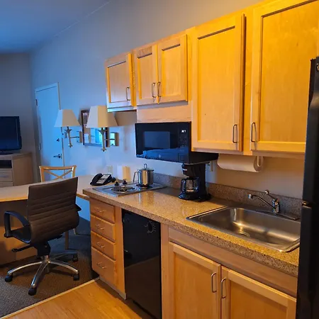 Candlewood Suites Junction City - Ft. Riley By Ihg-2