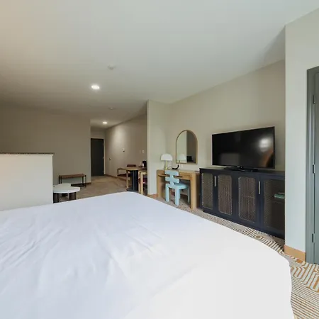 Blanco River Hotel-2