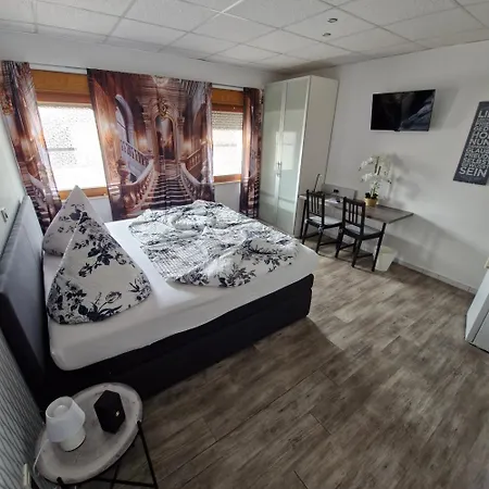 BoardingHouse Sinsheim zentral am Burgplatz-3