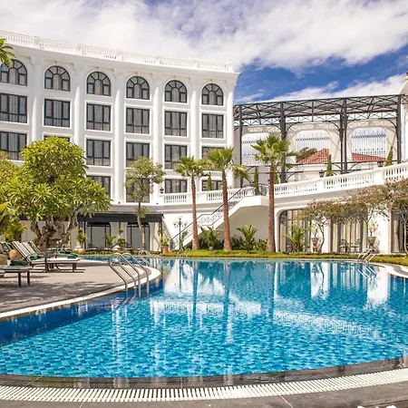 Silk Path Grand Hue Hotel-2