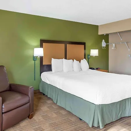 Extended Stay America Select Suites - Chicago - Naperville - East-2