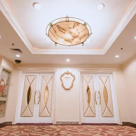 Charms Hotel-2
