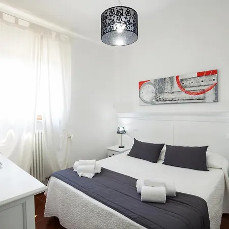 Hotel Porta Romana - Lucehotels-3