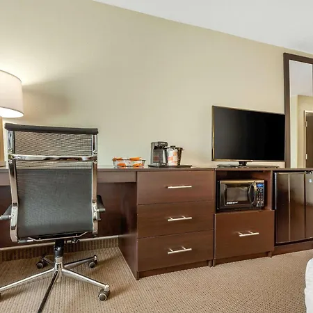 Sleep Inn & Suites Lincoln University Area-2