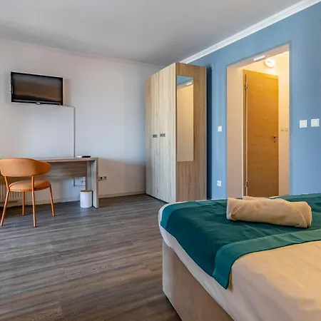 Hotel Koral-3