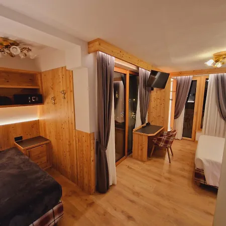 Hotel La Perla-2