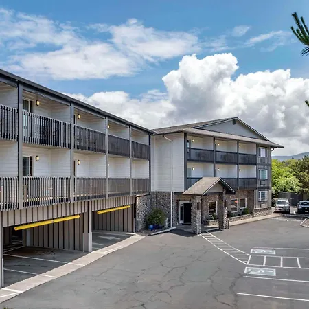 Comfort Inn & Suites Lincoln City-2