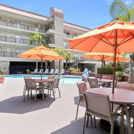 Best Western Plus Irvine Spectrum Hotel-3