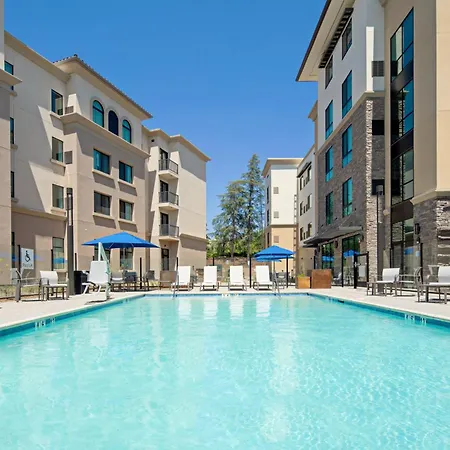 Holiday Inn Express & Suites - Valencia - Santa Clarita By Ihg-3