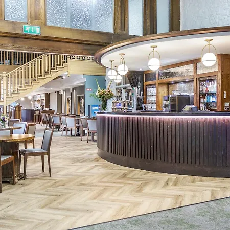 Fota Island Hotel And Spa-2