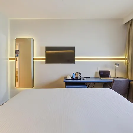 Hampton by Hilton Guarulhos Airport-2