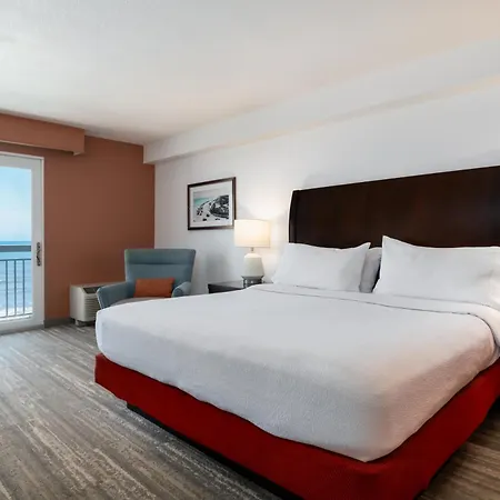 Hilton Garden Inn Daytona Beach Oceanfront-3