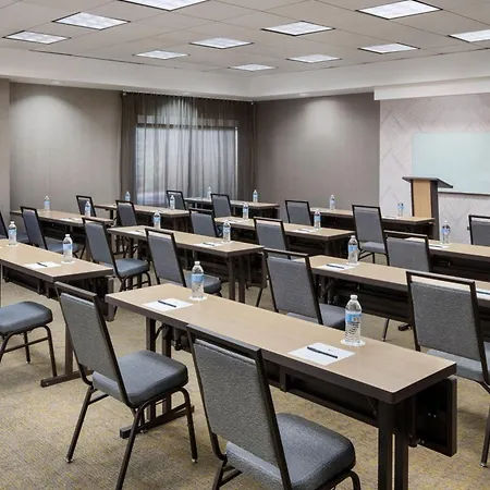 Springhill Suites By Marriott Newark International Airport-2