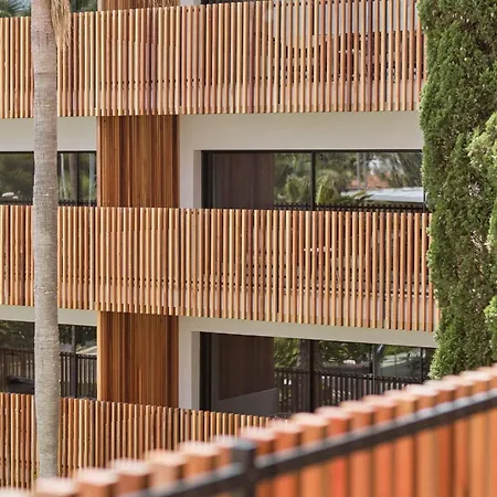Las Gaviotas Suites Hotel & Spa-2