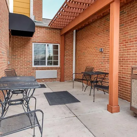 Birch Hill Suites - South Bend-2