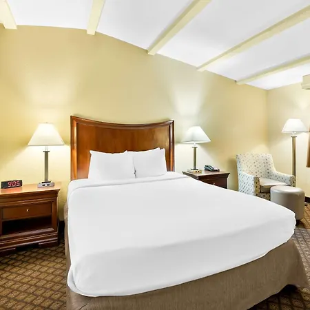Best Western Coach House-2