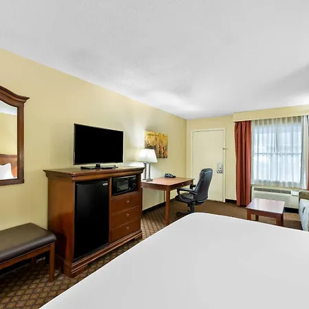 Best Western Coach House-3