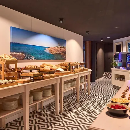 Universal Hotel Neptuno - Adults Only-3