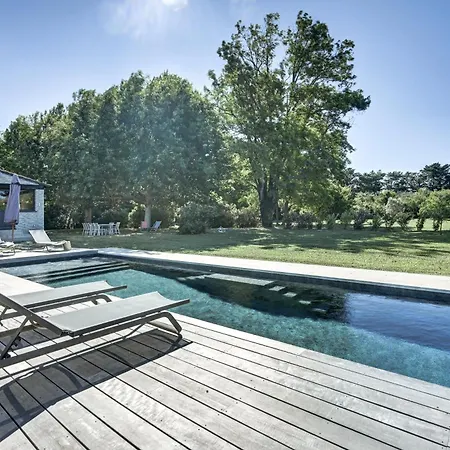 Mas des Comtes de Provence-2