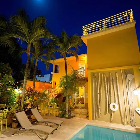 Casa De Amistad Guesthouse-2