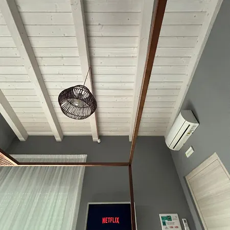 B&B DEL CORSO - Foggia - AMBIENTE SANIFICATO CON GENERATORE DI OZONO E LAMPADE GERMICIDA AD OZONO PER LA DISINFEZIONE DI ARIA E AMBIENTI - Parcheggio Custudito a pagamento - Netlifix TV-2
