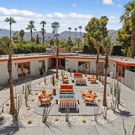 Mojave Resort - Adults Only-3