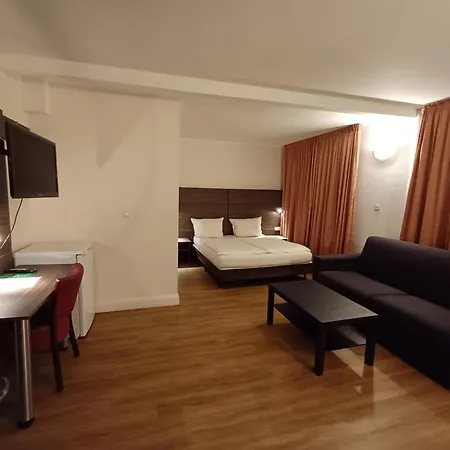Hotel Ariana-2