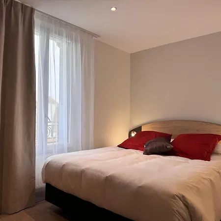 Brit Hotel De Grignan Vichy-3