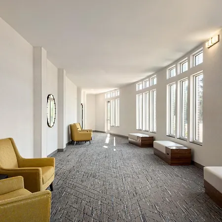 Holiday Inn Express Richmond By Ihg-2