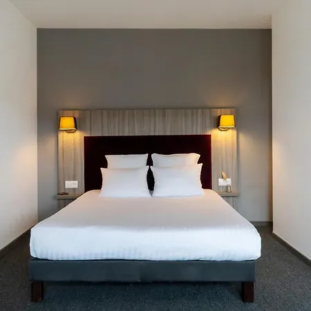 Nemea Appart Hotel Elypseo Strasbourg Port-3