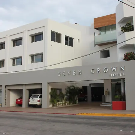 Seven Crown Express & Suites By Kavia-3