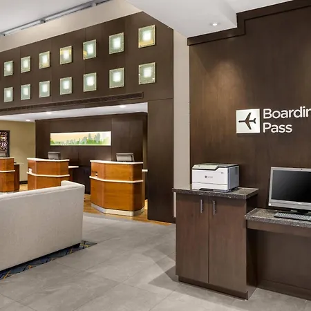 Courtyard By Marriott Minneapolis Downtown-2